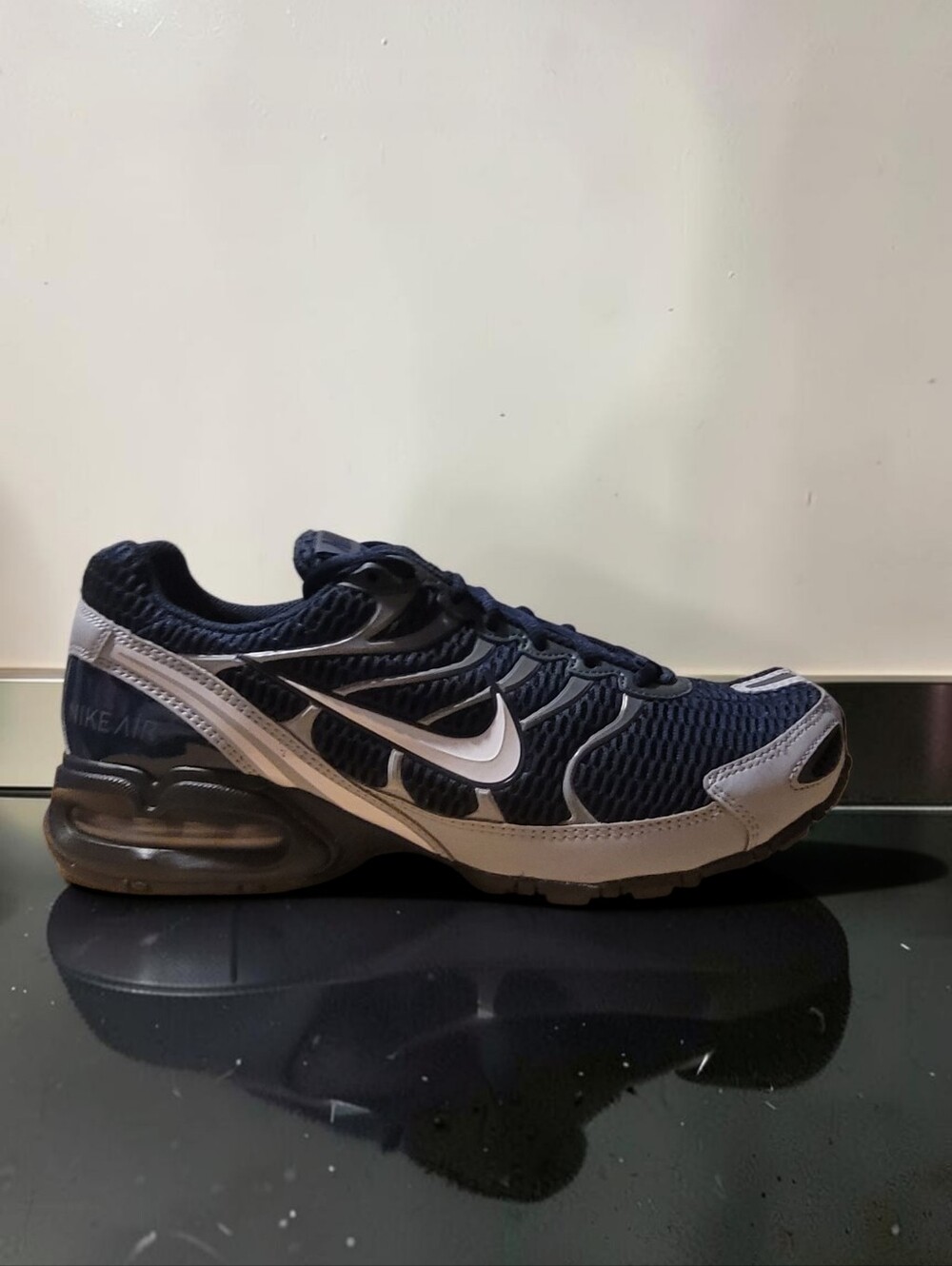 Nike Men's Navy and White Running Shoes